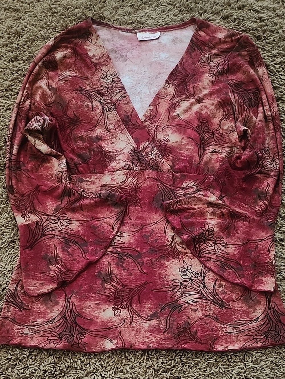 Women’s Y2K Red Surplice Neck Bell Sleeve Blouse - Elegant Printed Top - Picture 5 of 8